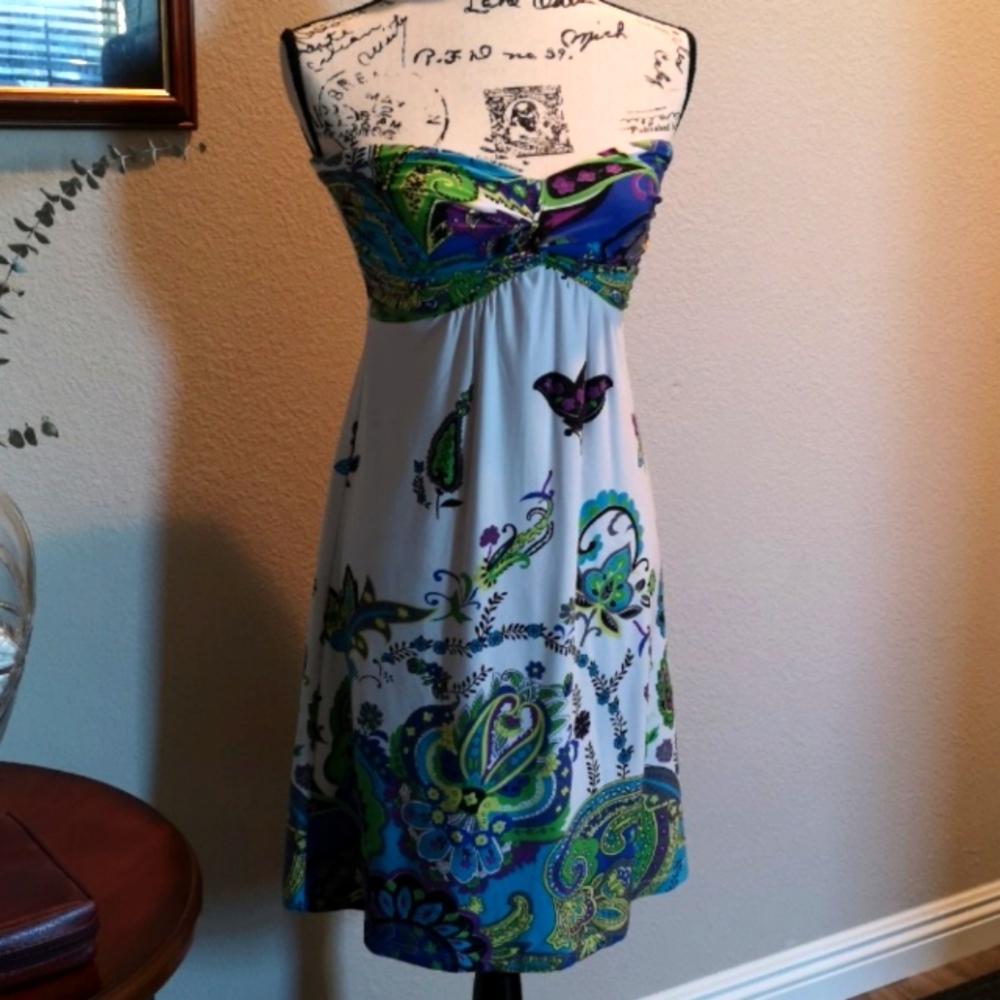 Strapless printed dress